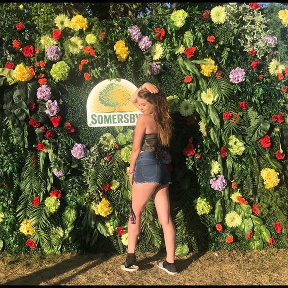 Meet your Posher, Shannon - Picture 1 of 1